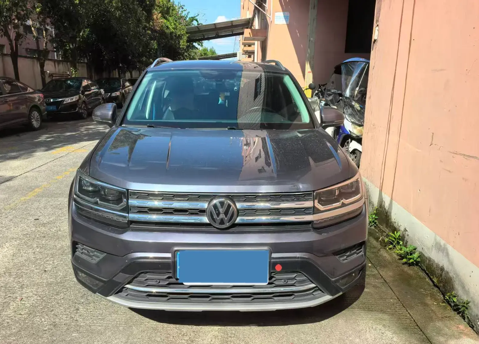 2019 VOLKSWAGEN THARU thumbnail 2