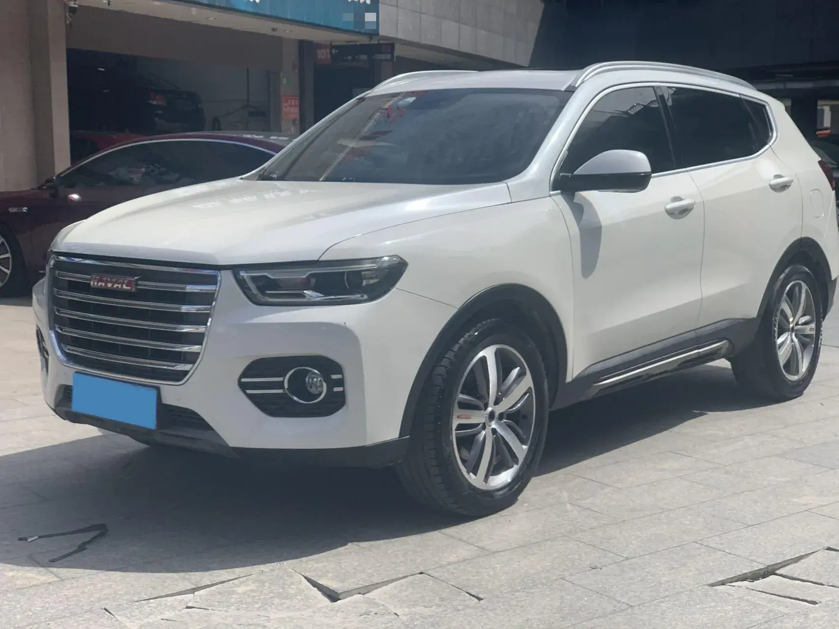 2018 HAVAL H6 view 1