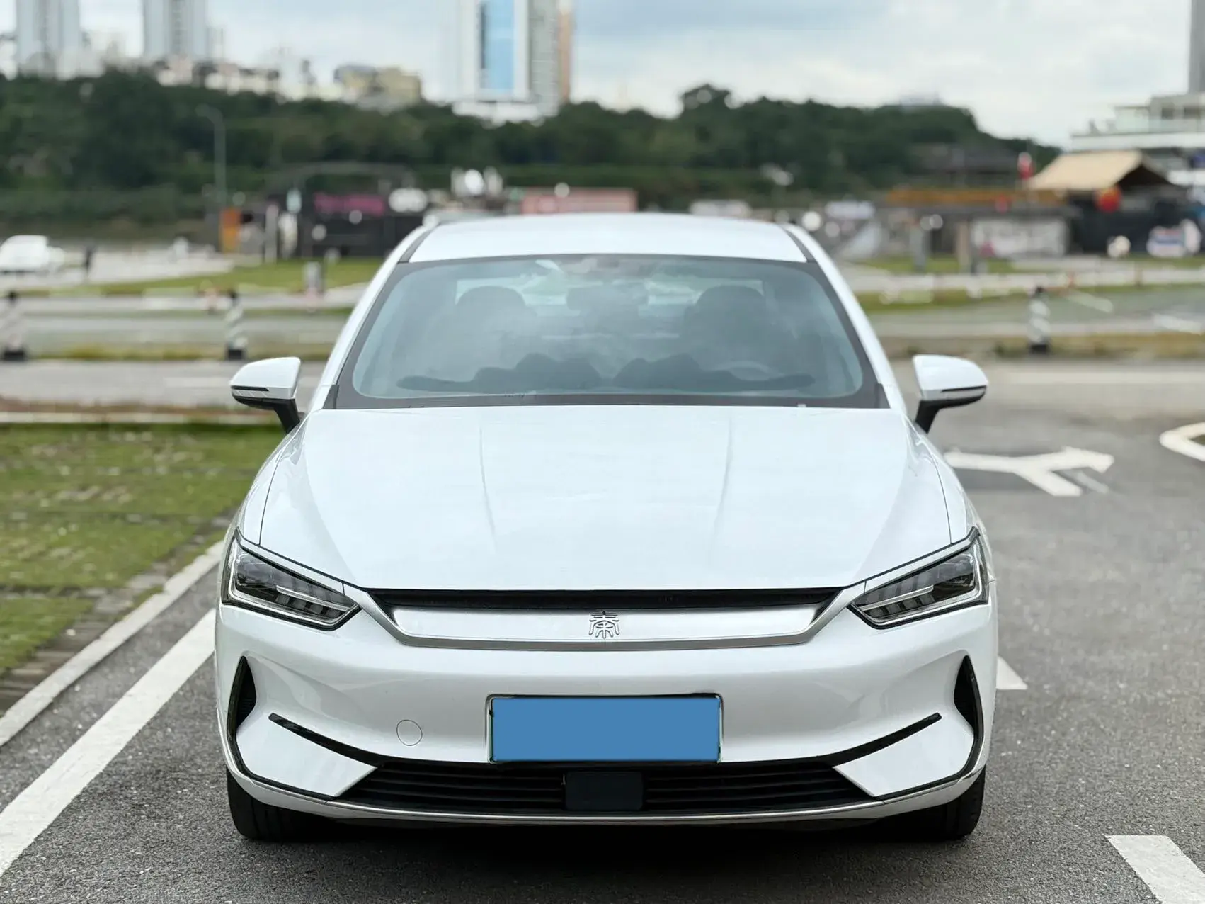 2021 BYD QIN thumbnail 2