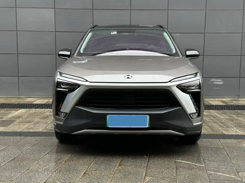 2020 NIO ES8 thumbnail 2