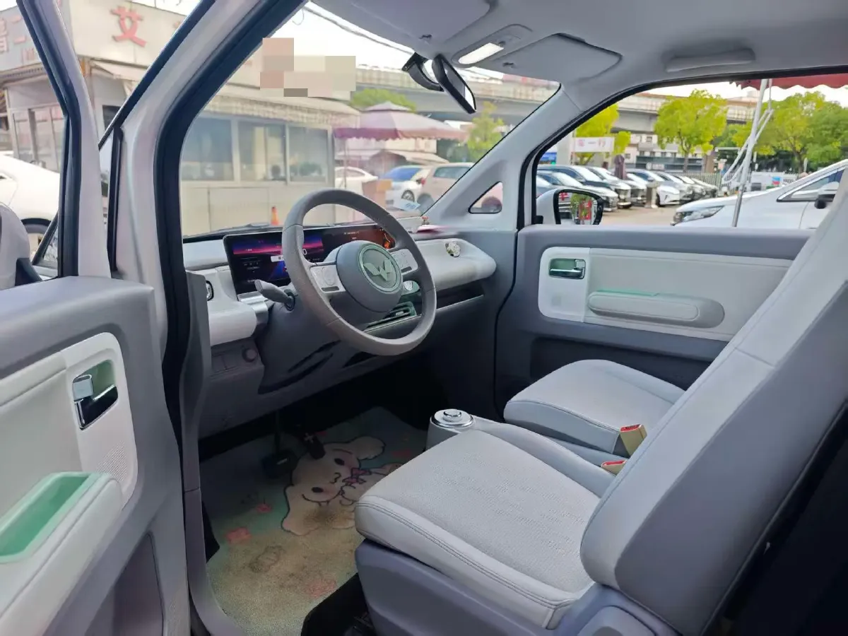 2023 WuLing Air ev BEV 26.7KWH,autocango,china used car exporter,china ev exporter,chinese used car exporter,chinese used ev exporter