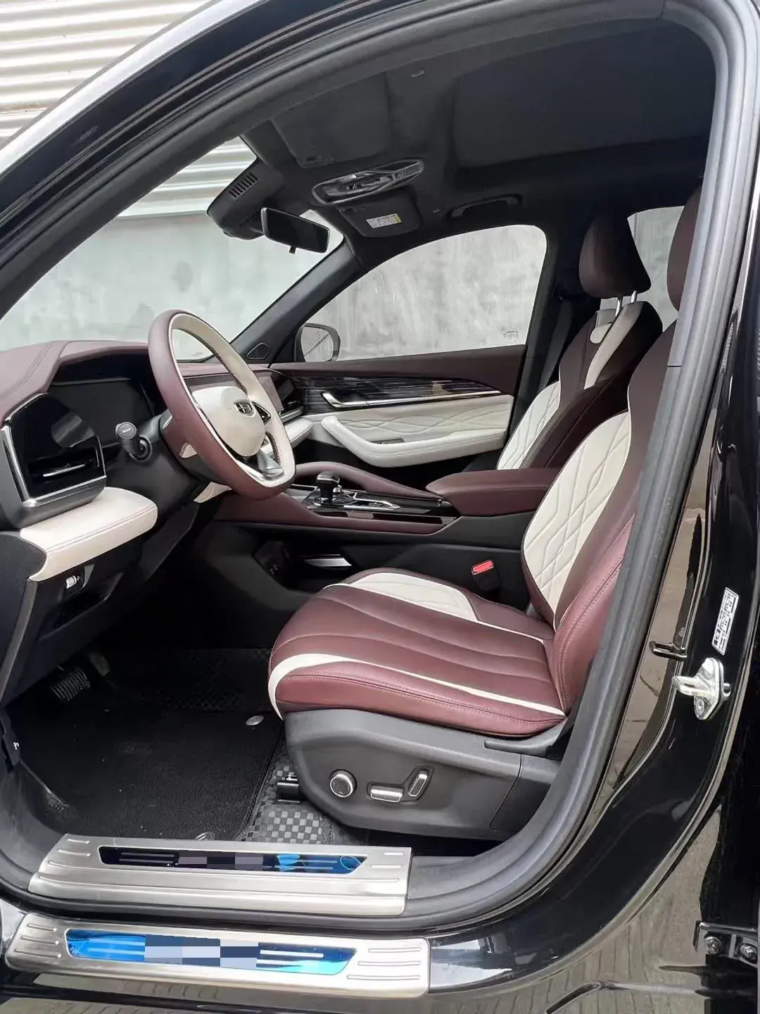 2021 GEELY MONJARO thumbnail 4