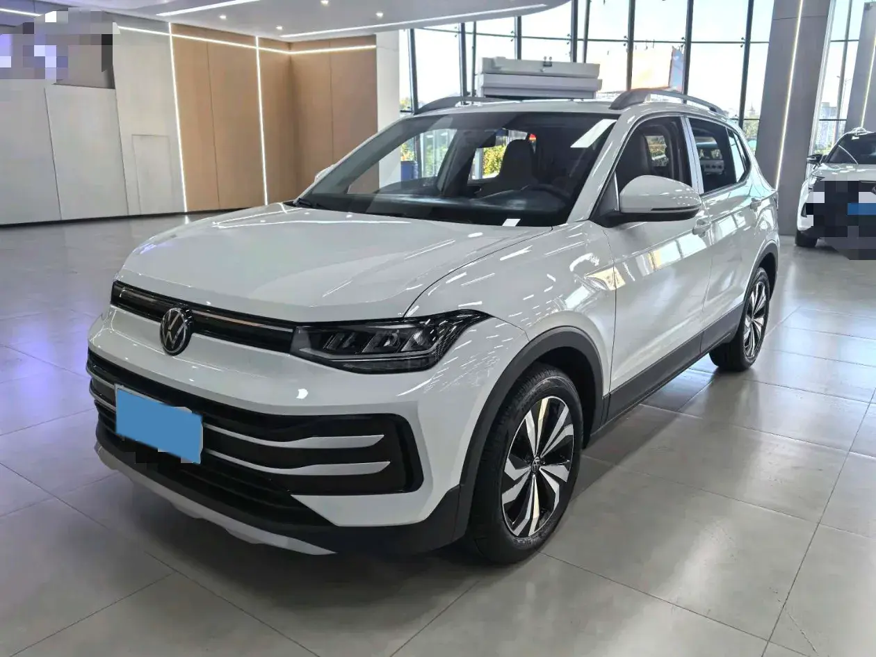 2025 VOLKSWAGEN THARU view 1