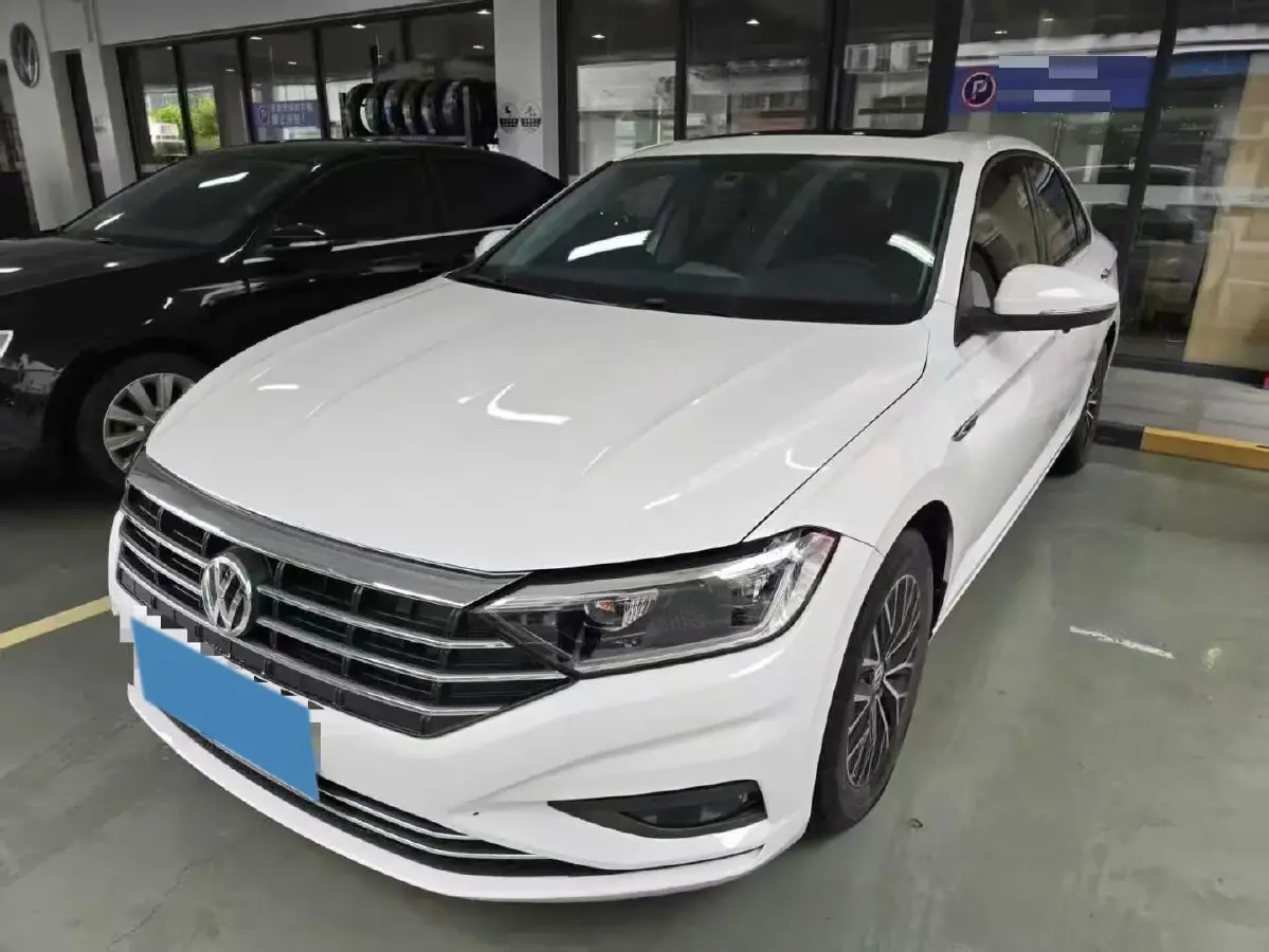2021 Volkswagen Sagitar 1.4T 150HP L4 7DCT
