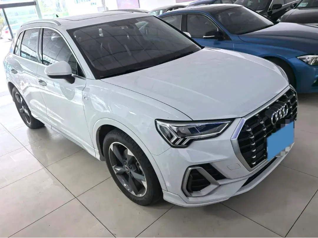 2021 AUDI Q3 thumbnail 3