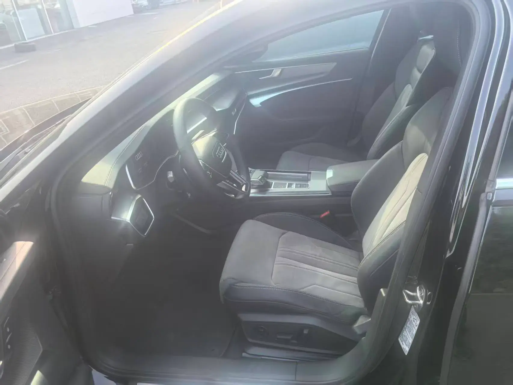 2020 AUDI A6L thumbnail 3