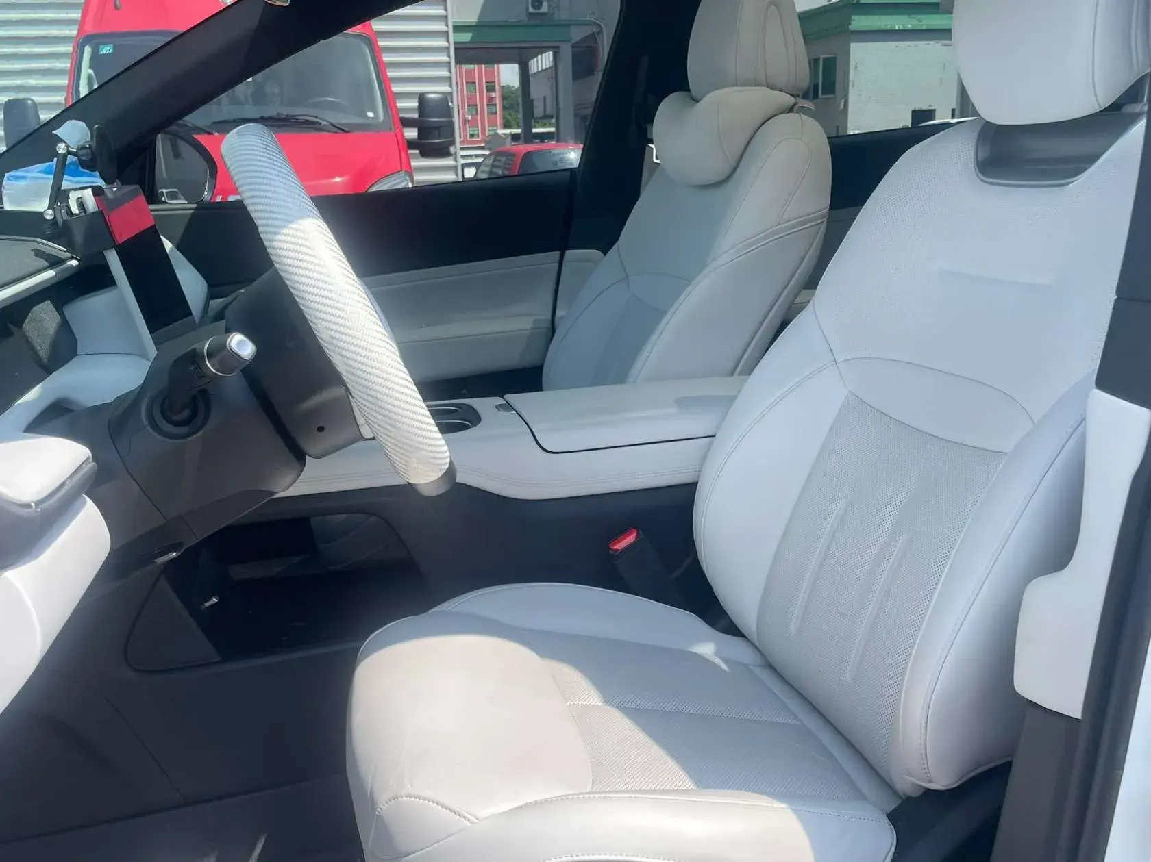 2023 XPENG G6 thumbnail 4