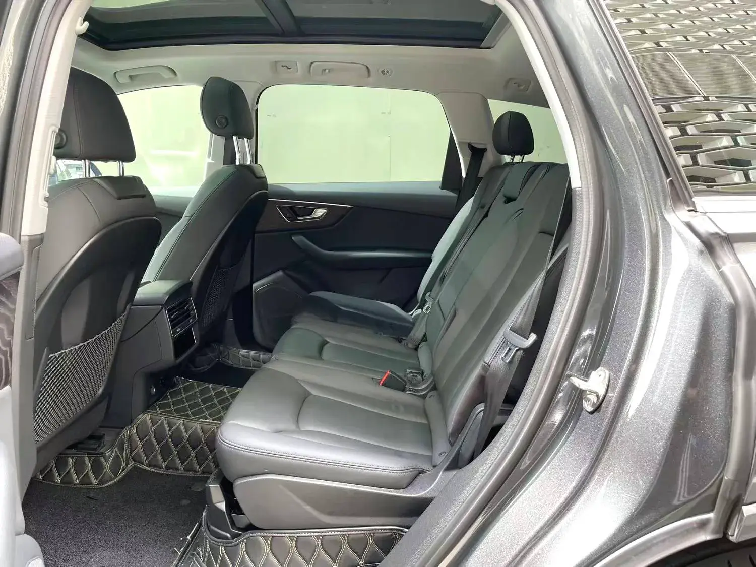 2020 AUDI Q7 thumbnail 3