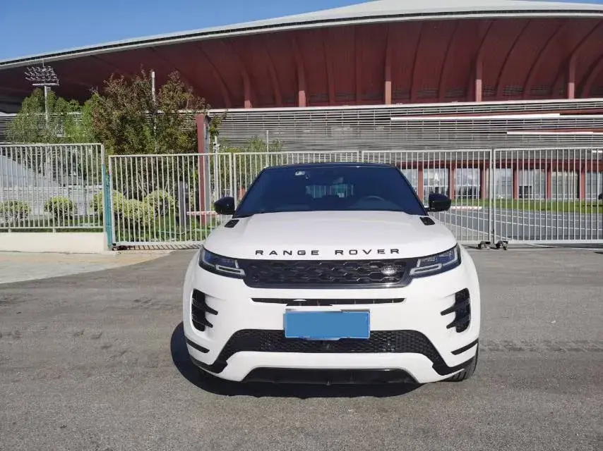 2021 LAND ROVER thumbnail 2