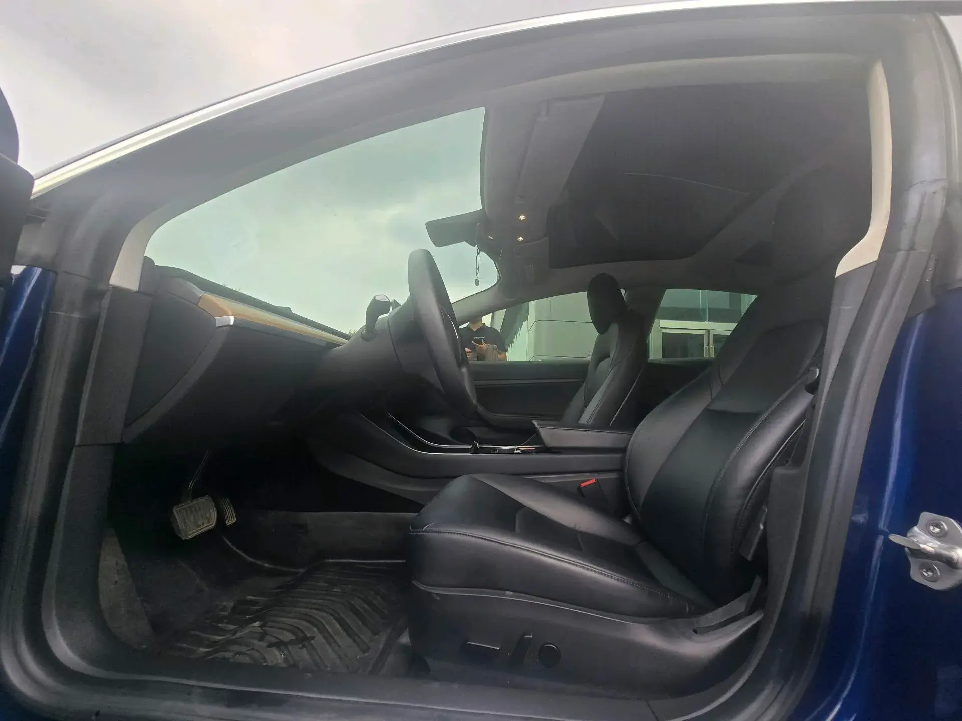 2020 TESLA MODEL thumbnail 4