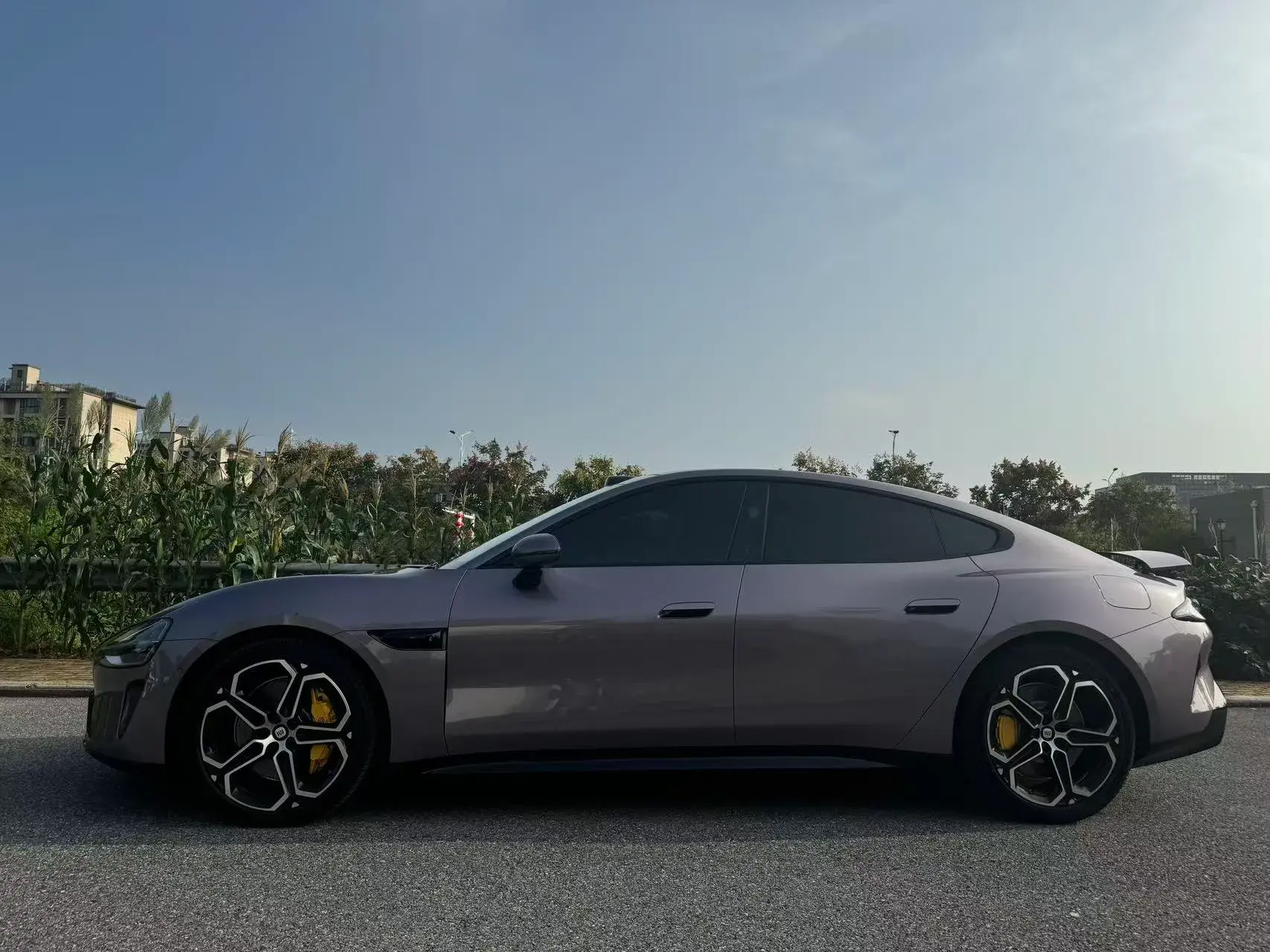 2024 MI SU7 thumbnail 2