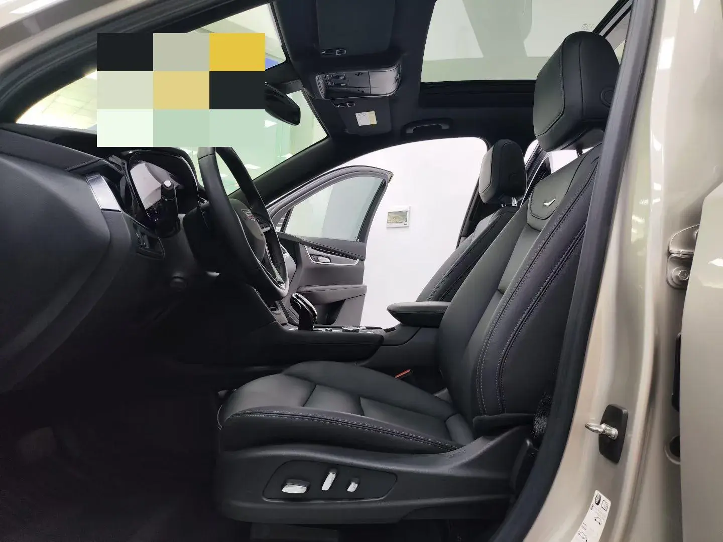 2022 CADILLAC XT6 thumbnail 4