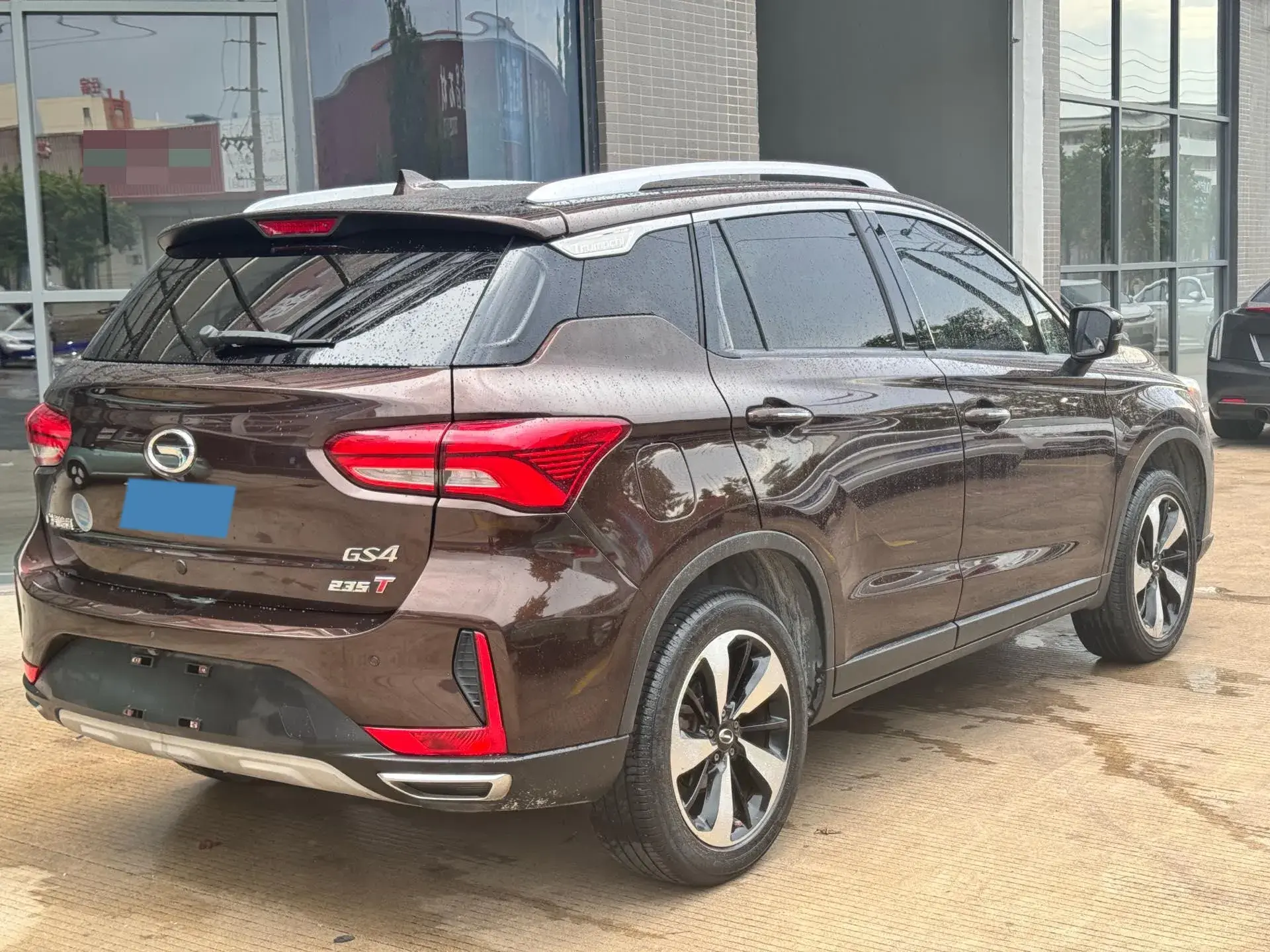 2018 GAC TRUMPCHI thumbnail 4