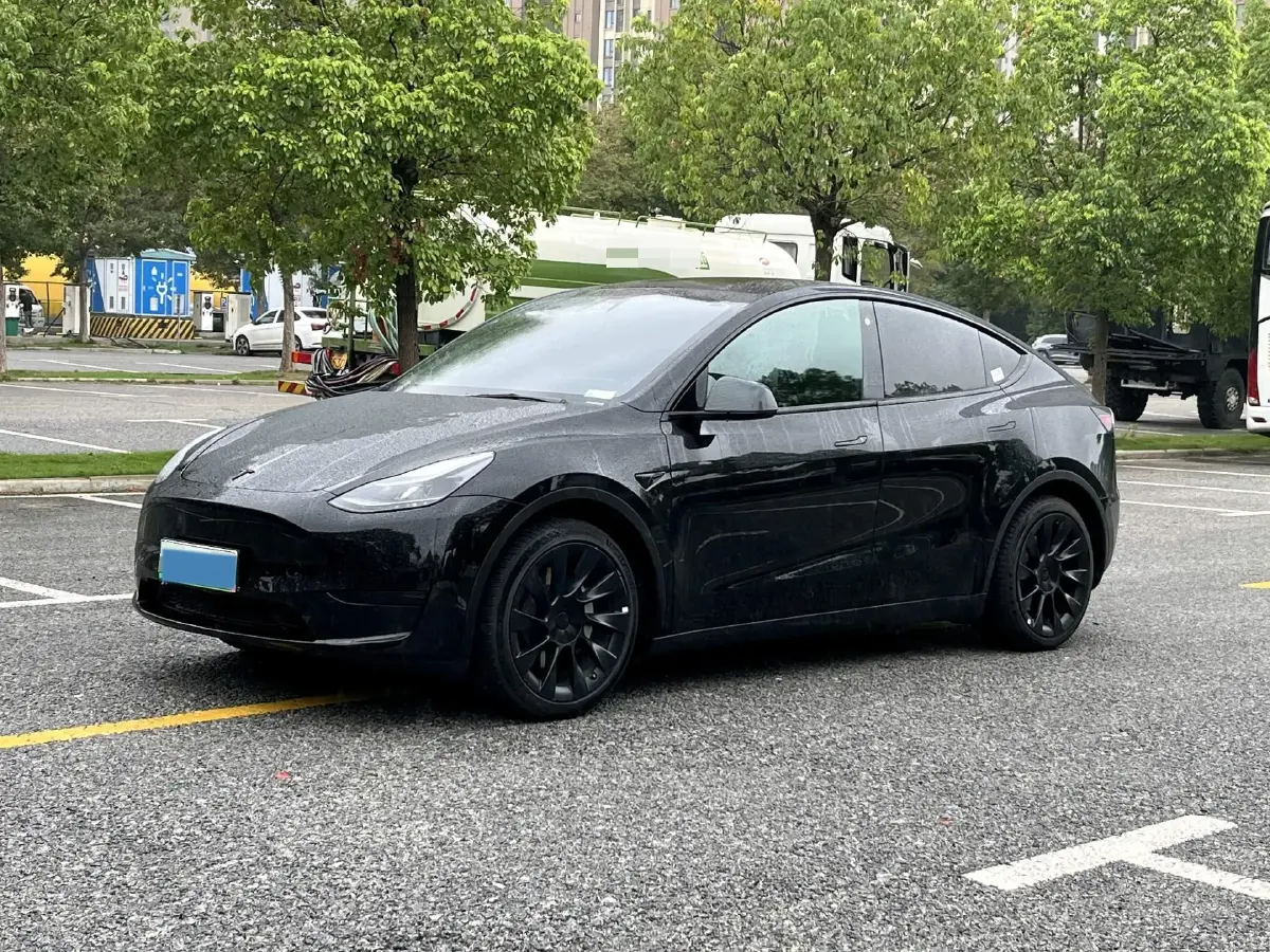 2022 Tesla Model Y BEV 60KWH