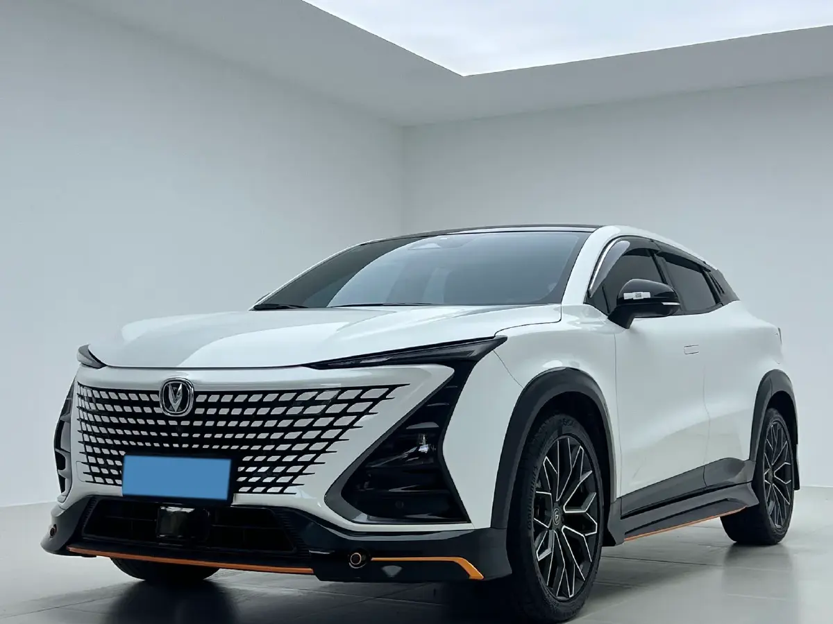 2022 ChangAn UNI-T 1.5T 188HP L4 7DCT