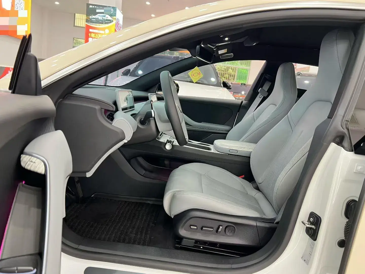 2023 NIO ET5T thumbnail 4