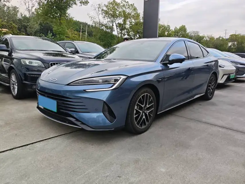 2025 BYD SEAL07 view 1