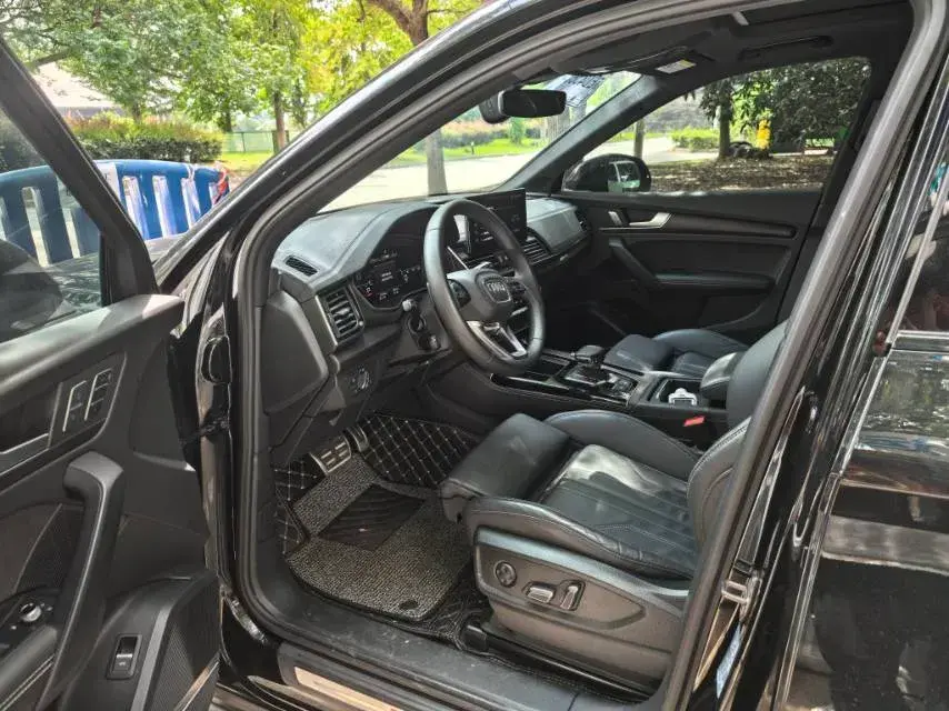 2024 AUDI Q5L thumbnail 2