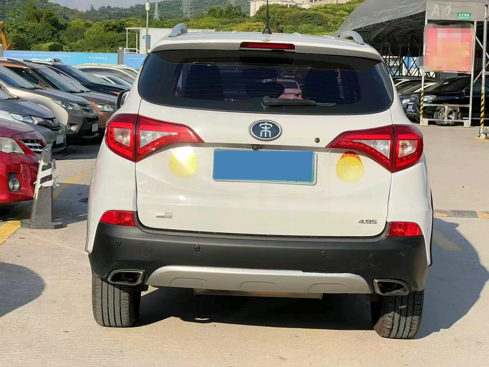 2017 BYD SONG thumbnail 4