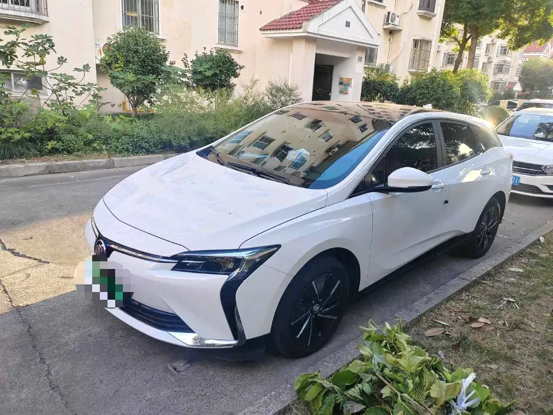 2023 BUICK VELITE view 1