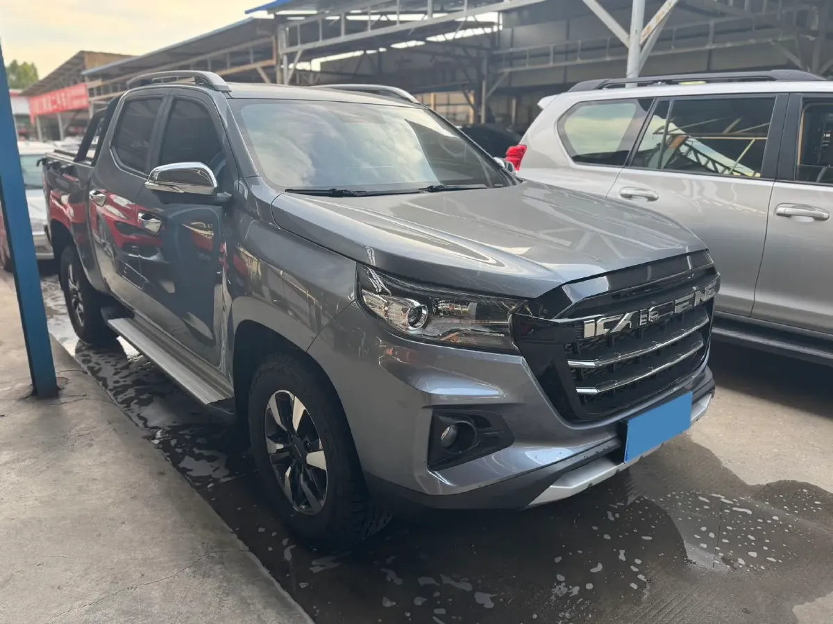 2022 ChangAn Kaicene KaiCheng F70 2.5T 150HP L4 6MT,autocango,china used car exporter,china ev exporter,chinese used car exporter,chinese used ev exporter