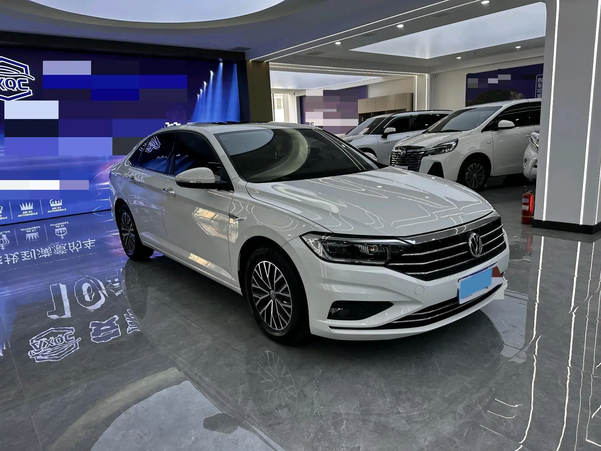 2020 VOLKSWAGEN SAGITAR thumbnail 3
