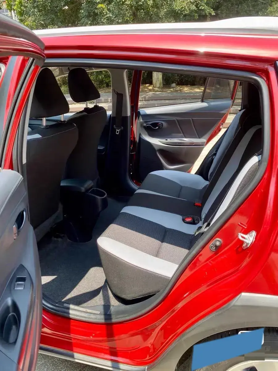 2022 TOYOTA YARIS thumbnail 4