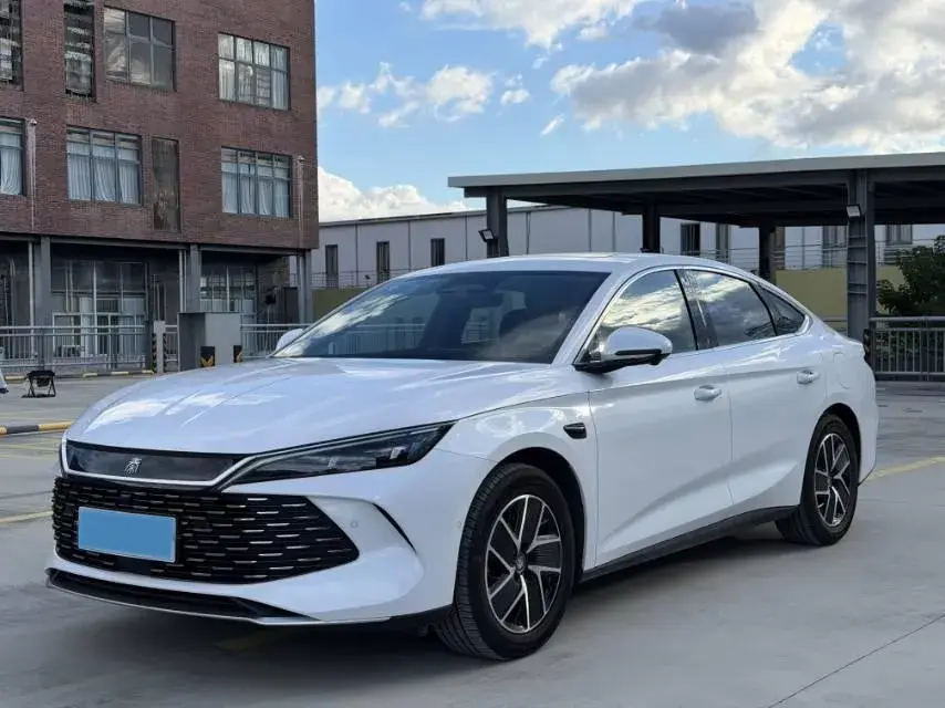 2025 BYD QINL view 1