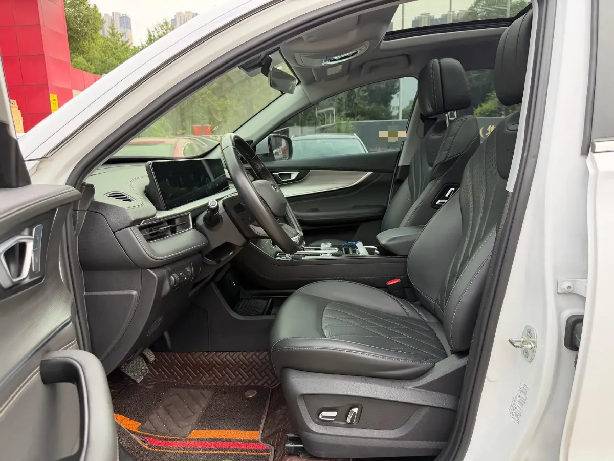 2022 Chery Tiggo 8 Plus e+ 1.5T 156HP L4 3DHT PHEV 19.27KWH,autocango,china used car exporter,china ev exporter,chinese used car exporter,chinese used ev exporter