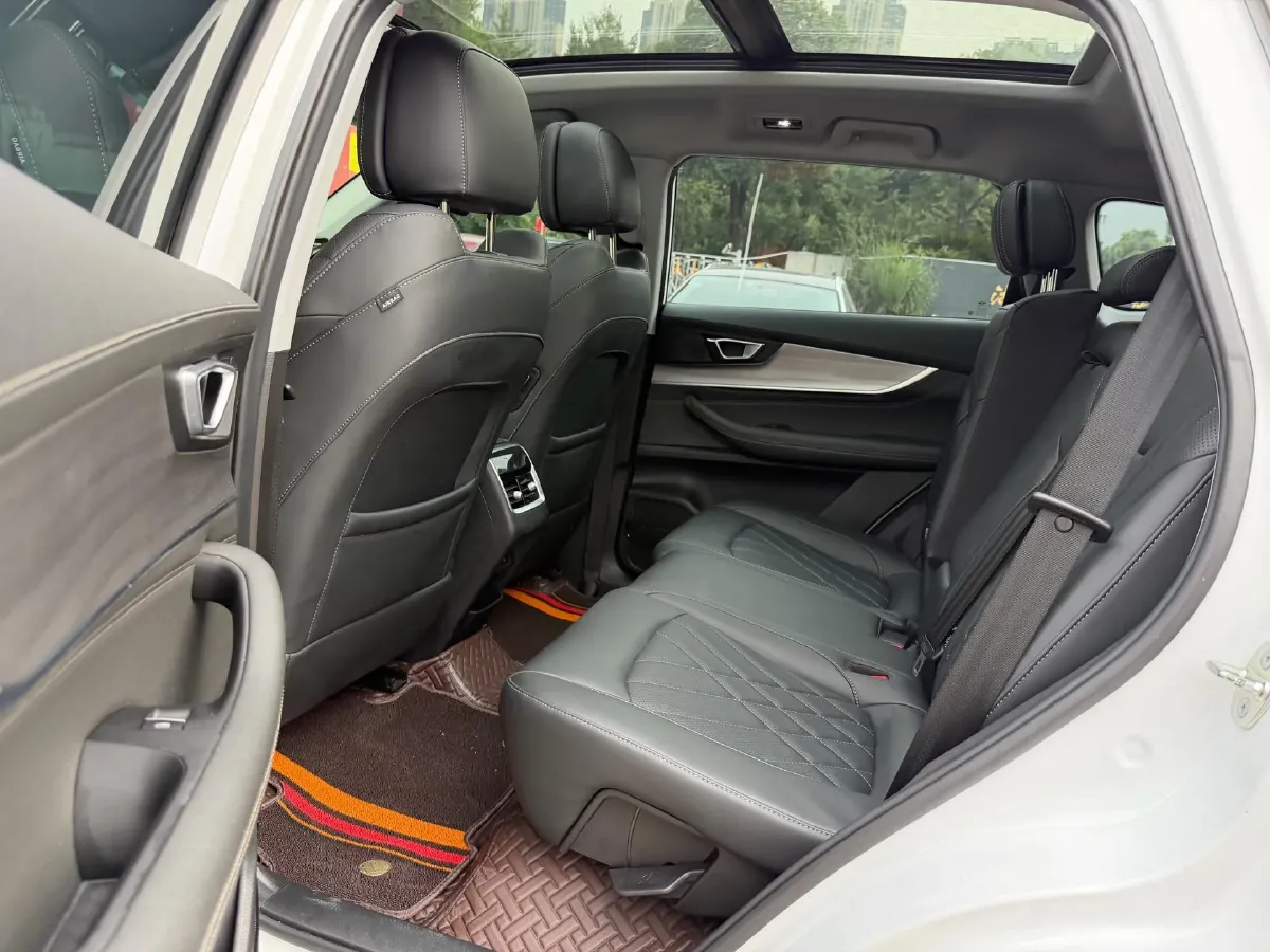 2022 Chery Tiggo 8 Plus e+ 1.5T 156HP L4 3DHT PHEV 19.27KWH,autocango,china used car exporter,china ev exporter,chinese used car exporter,chinese used ev exporter