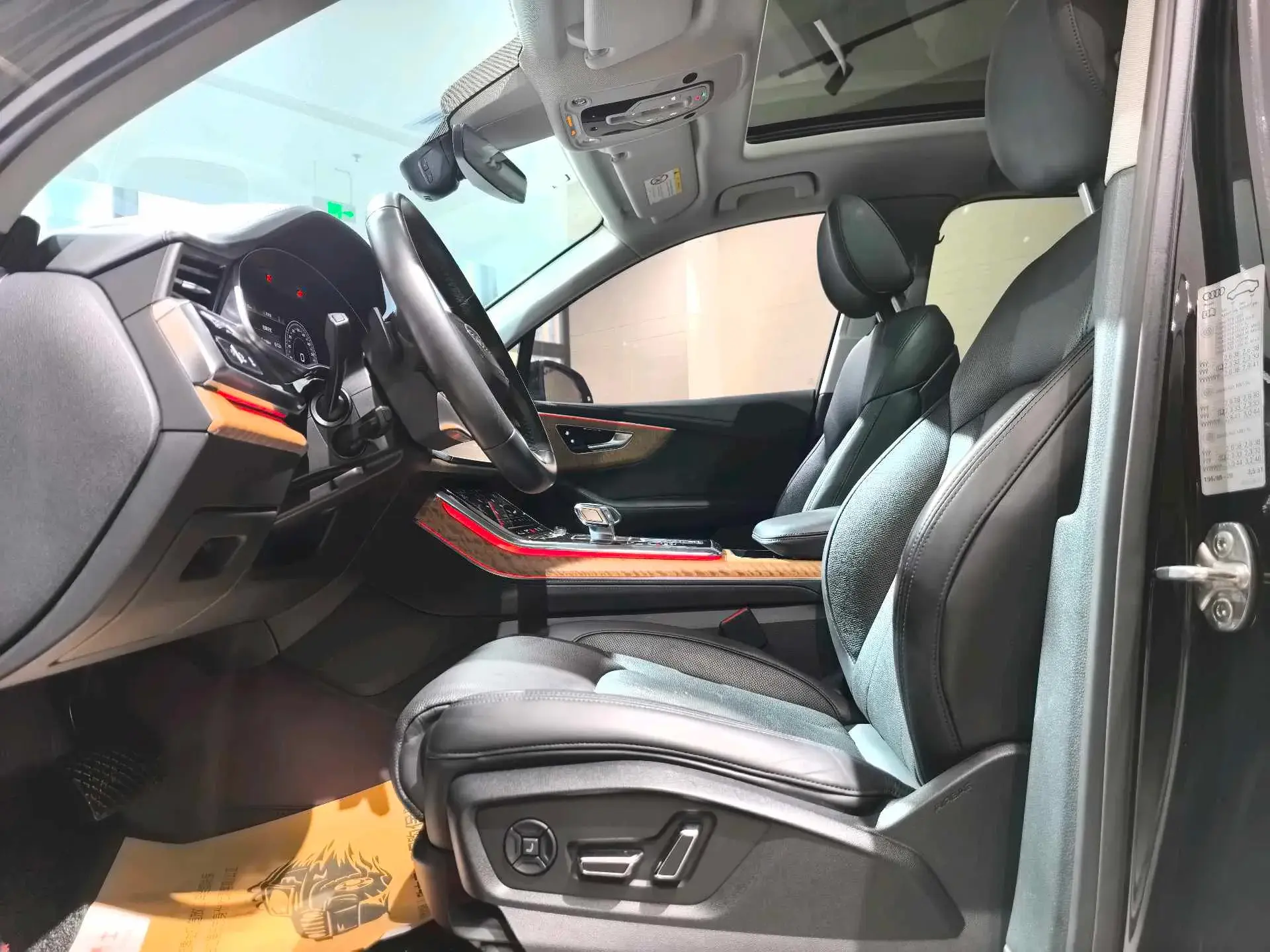 2021 AUDI Q7 thumbnail 3