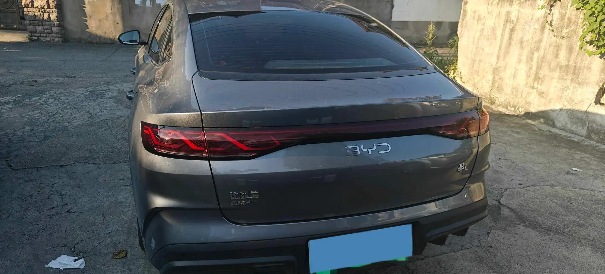 2024 BYD QINL thumbnail 4