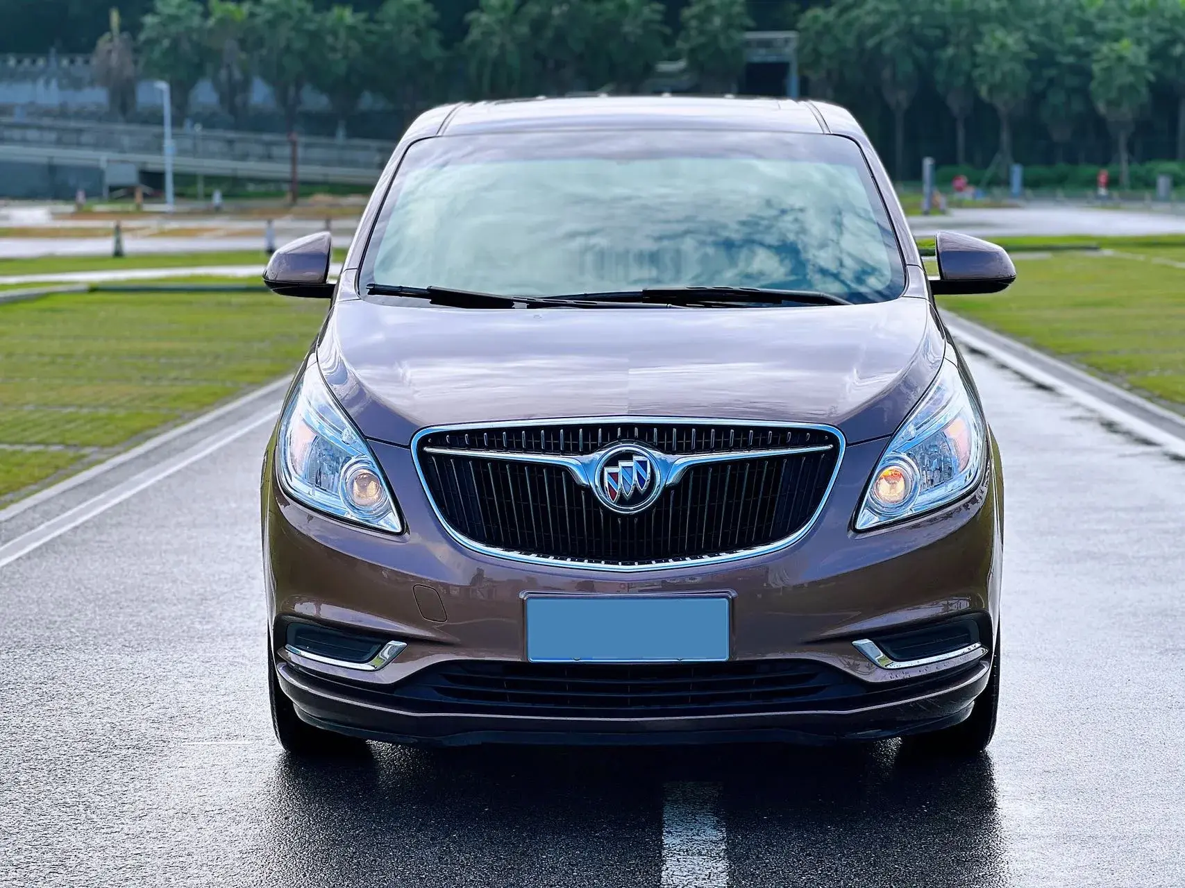 2018 BUICK GL8 thumbnail 2