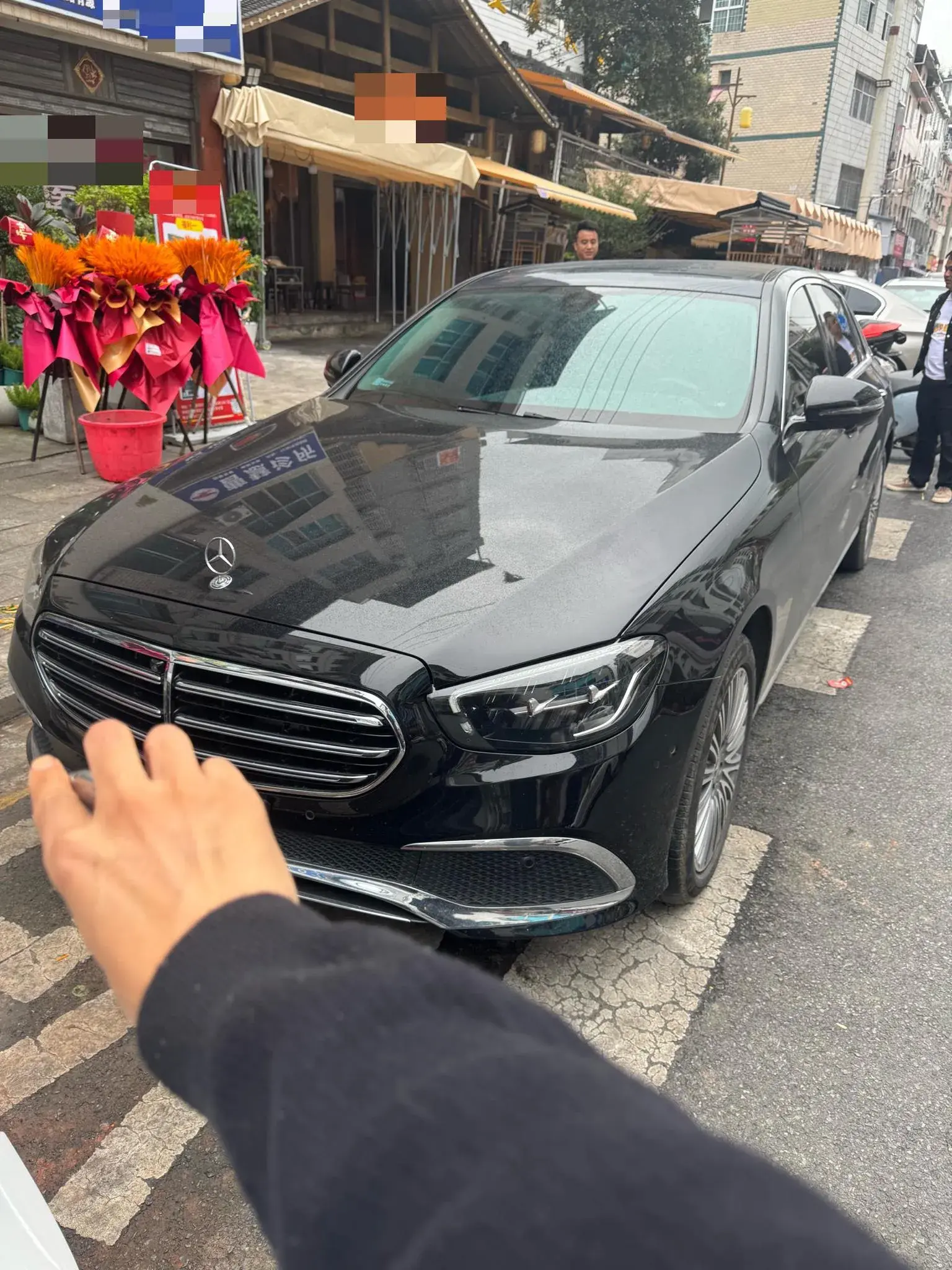 2023 MERCEDES-BENZ E thumbnail 3
