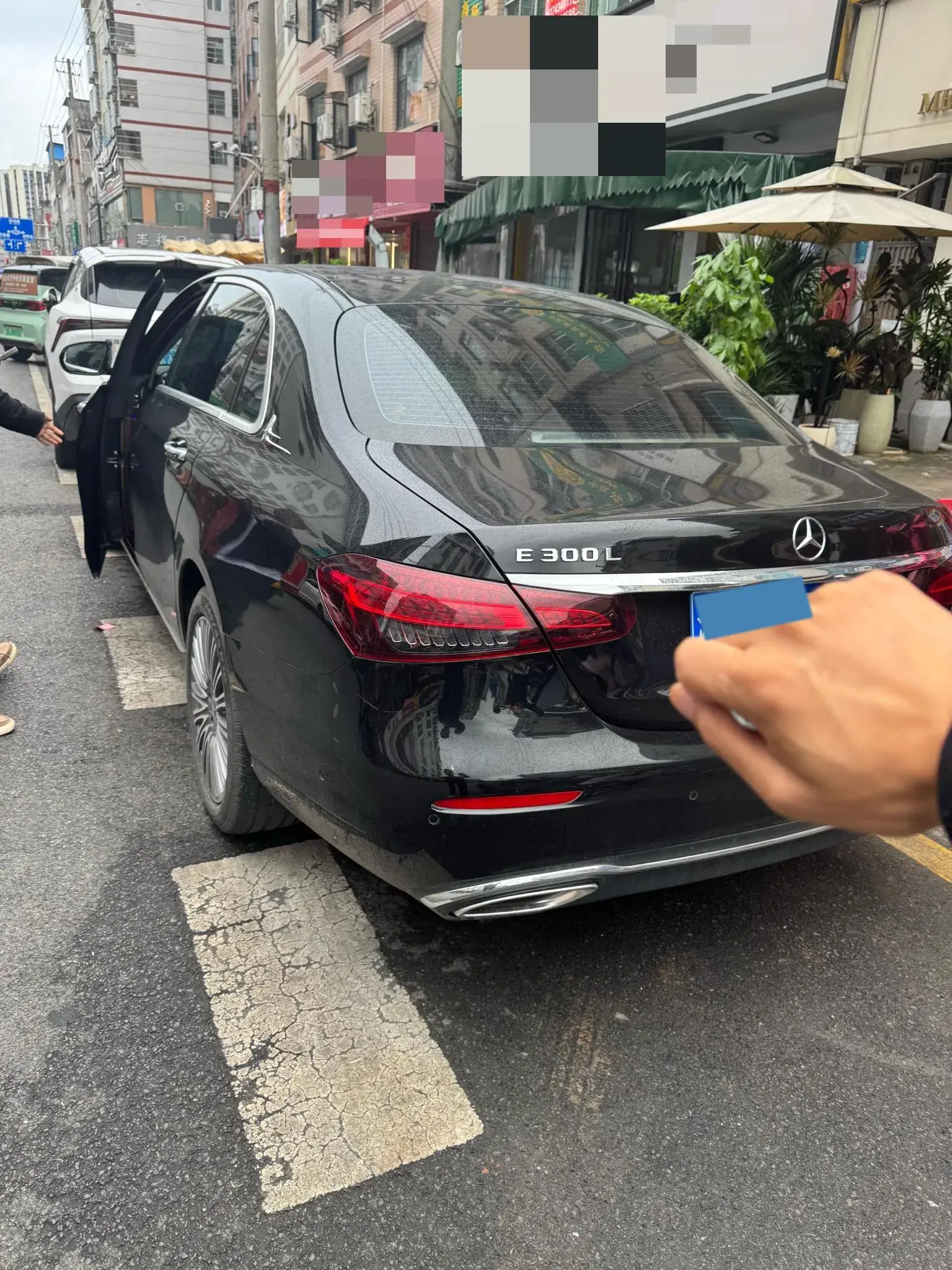 2023 MERCEDES-BENZ E thumbnail 4