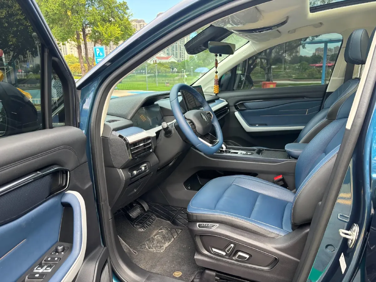 2023 Livan 9 BEV 66.57KWH,autocango,china used car exporter,china ev exporter,chinese used car exporter,chinese used ev exporter