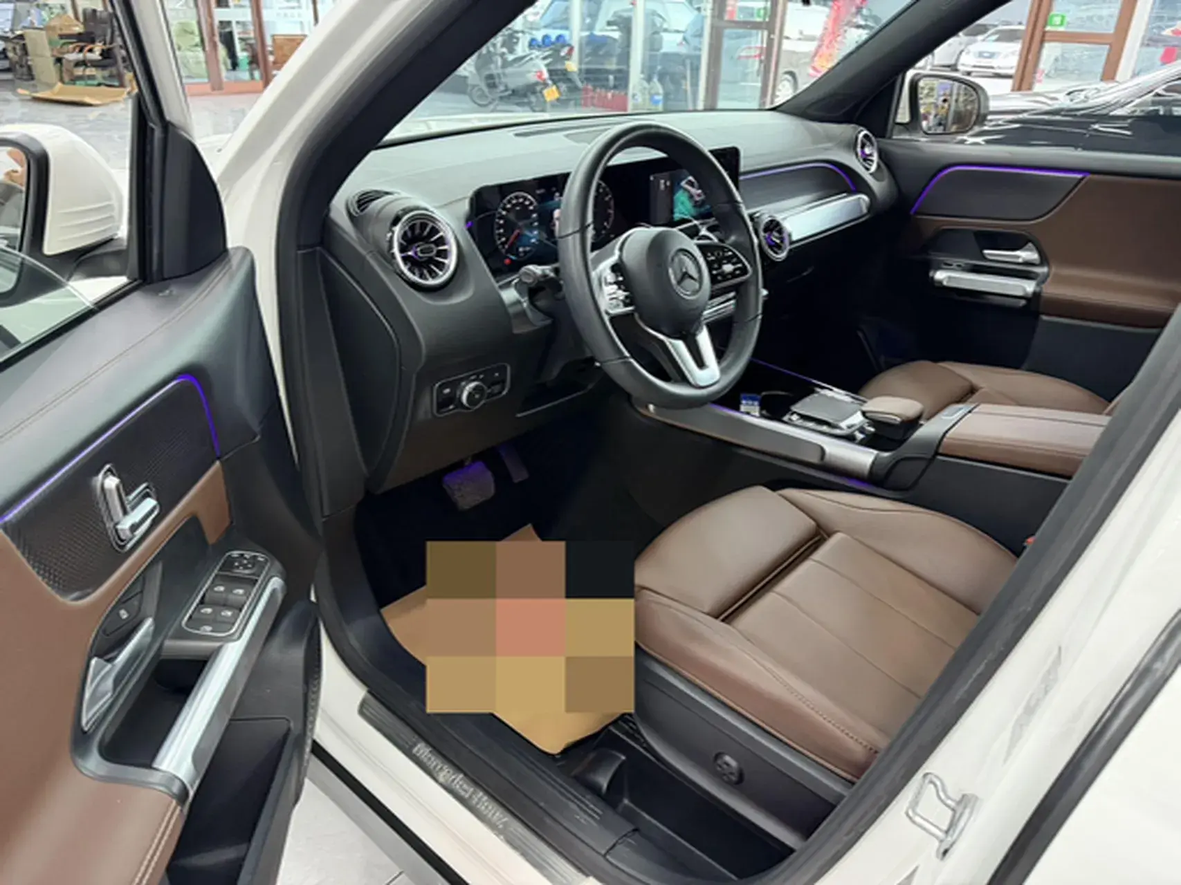 2022 MERCEDES-BENZ GLB thumbnail 4