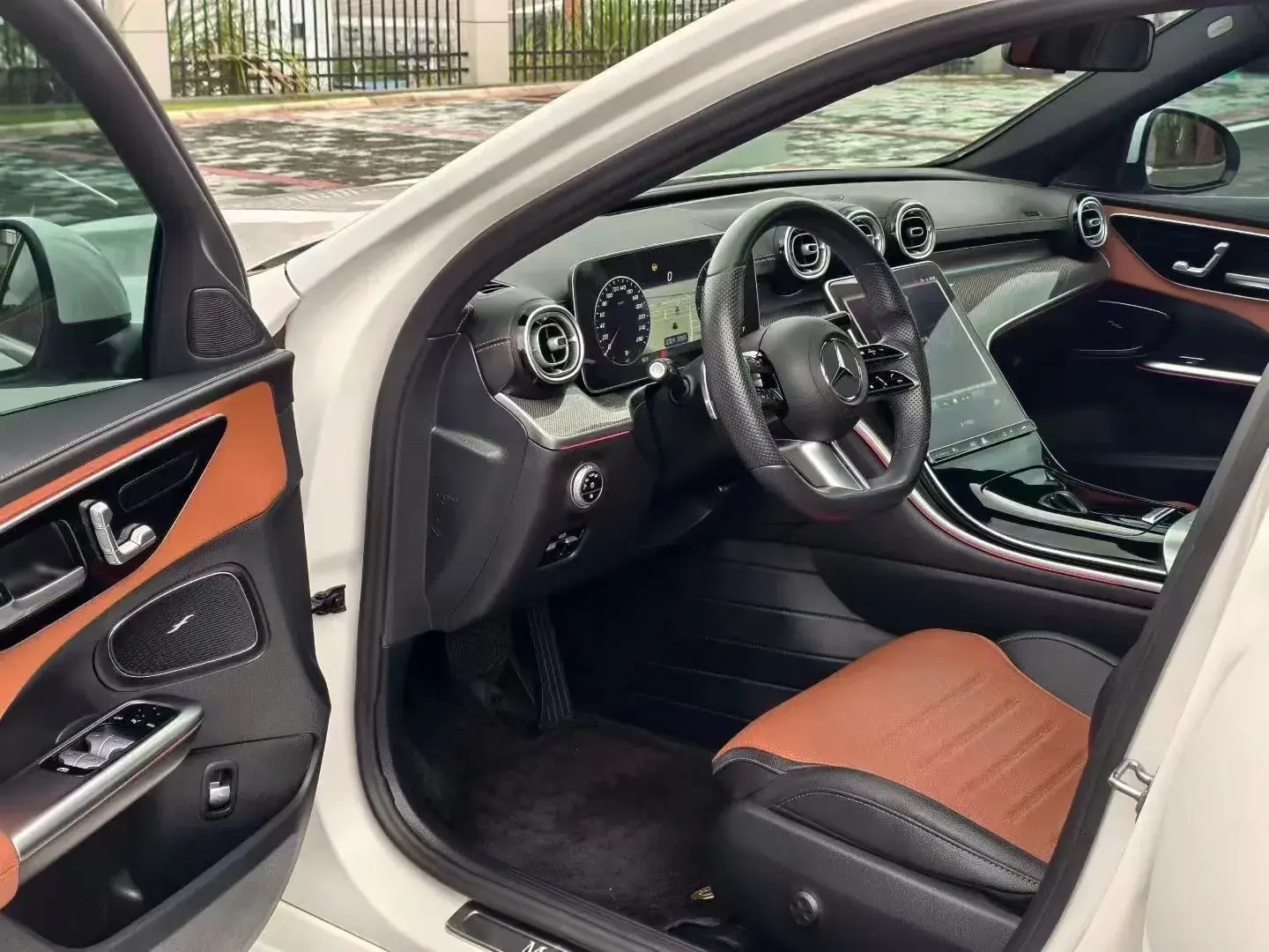 2022 MERCEDES-BENZ C thumbnail 2