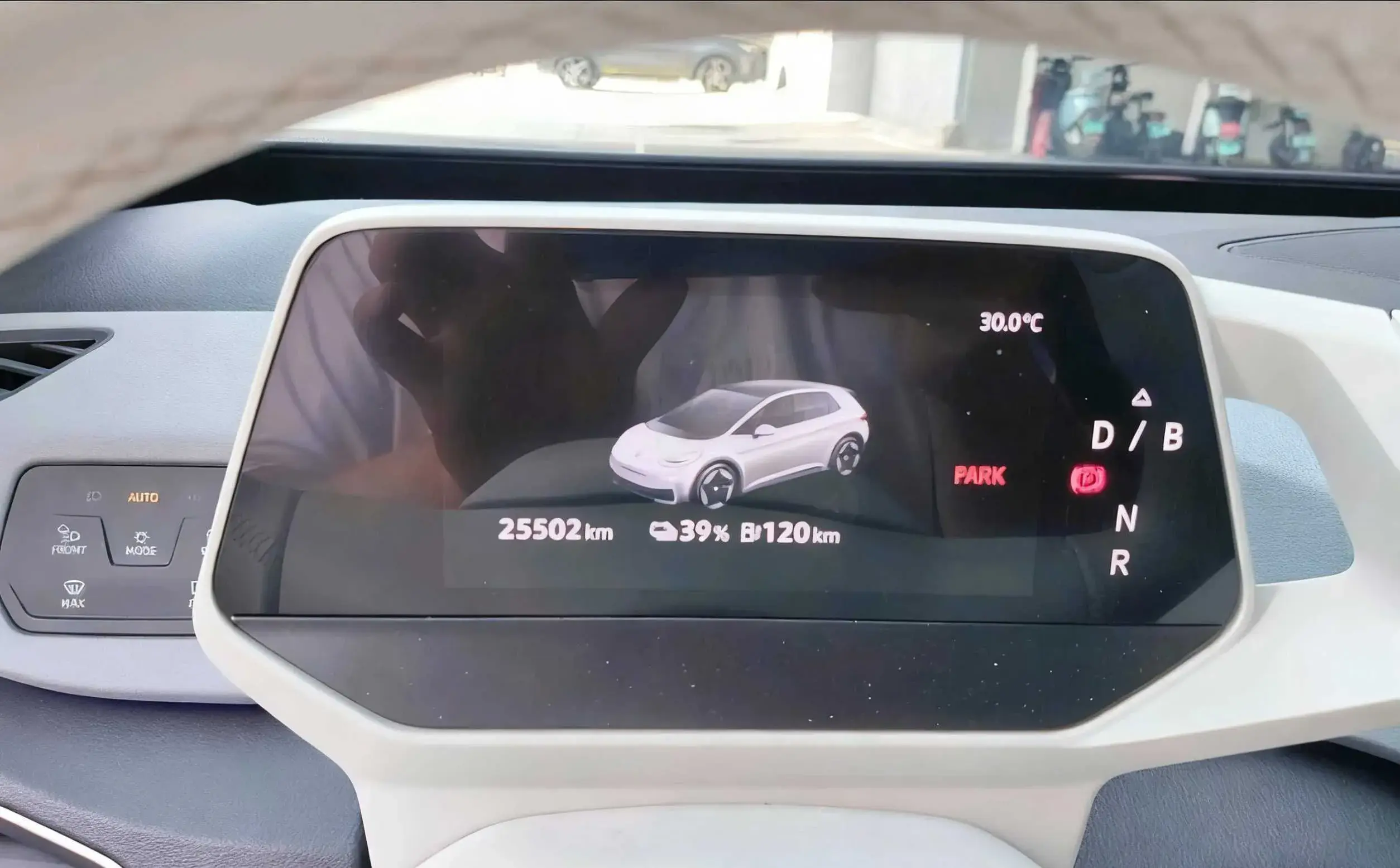 2022 VOLKSWAGEN ID.3 thumbnail 2