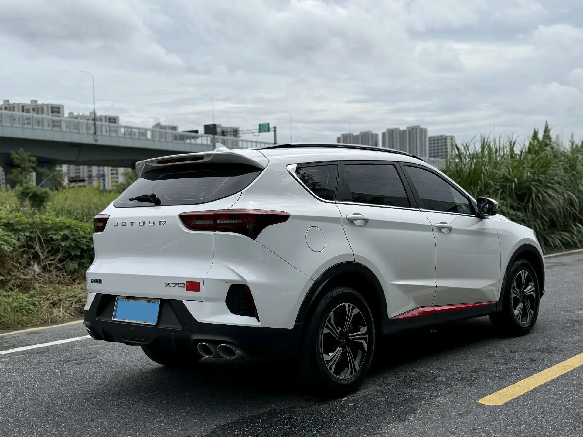 2023 JETOUR X70 thumbnail 4