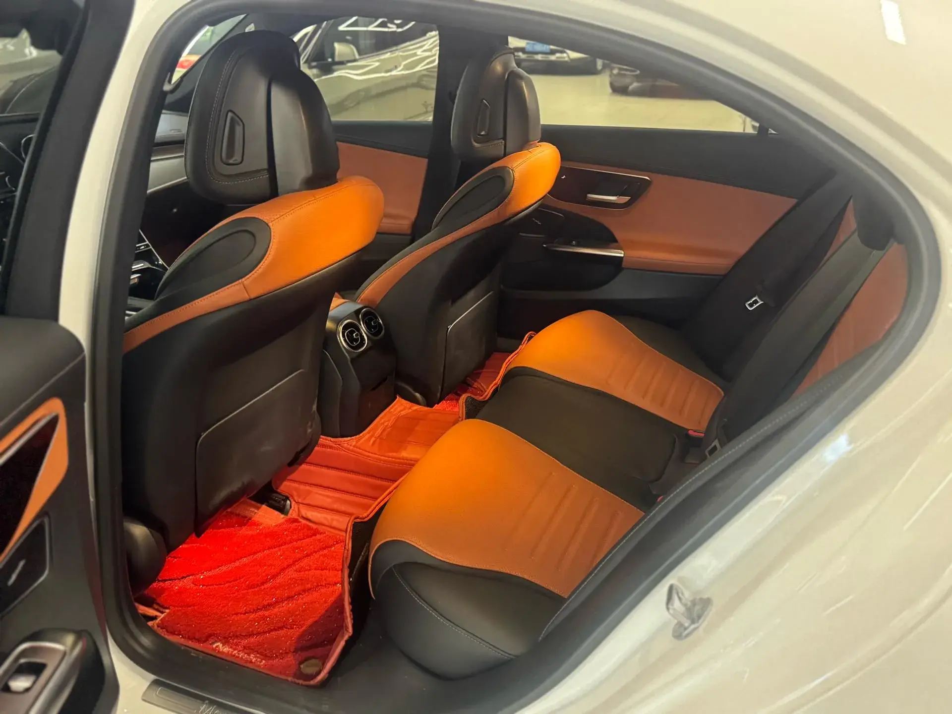 2023 MERCEDES-BENZ C thumbnail 3