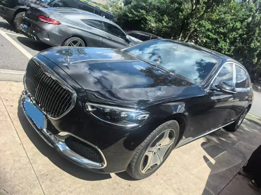 2023 MERCEDES-BENZ MAYBACH view 1