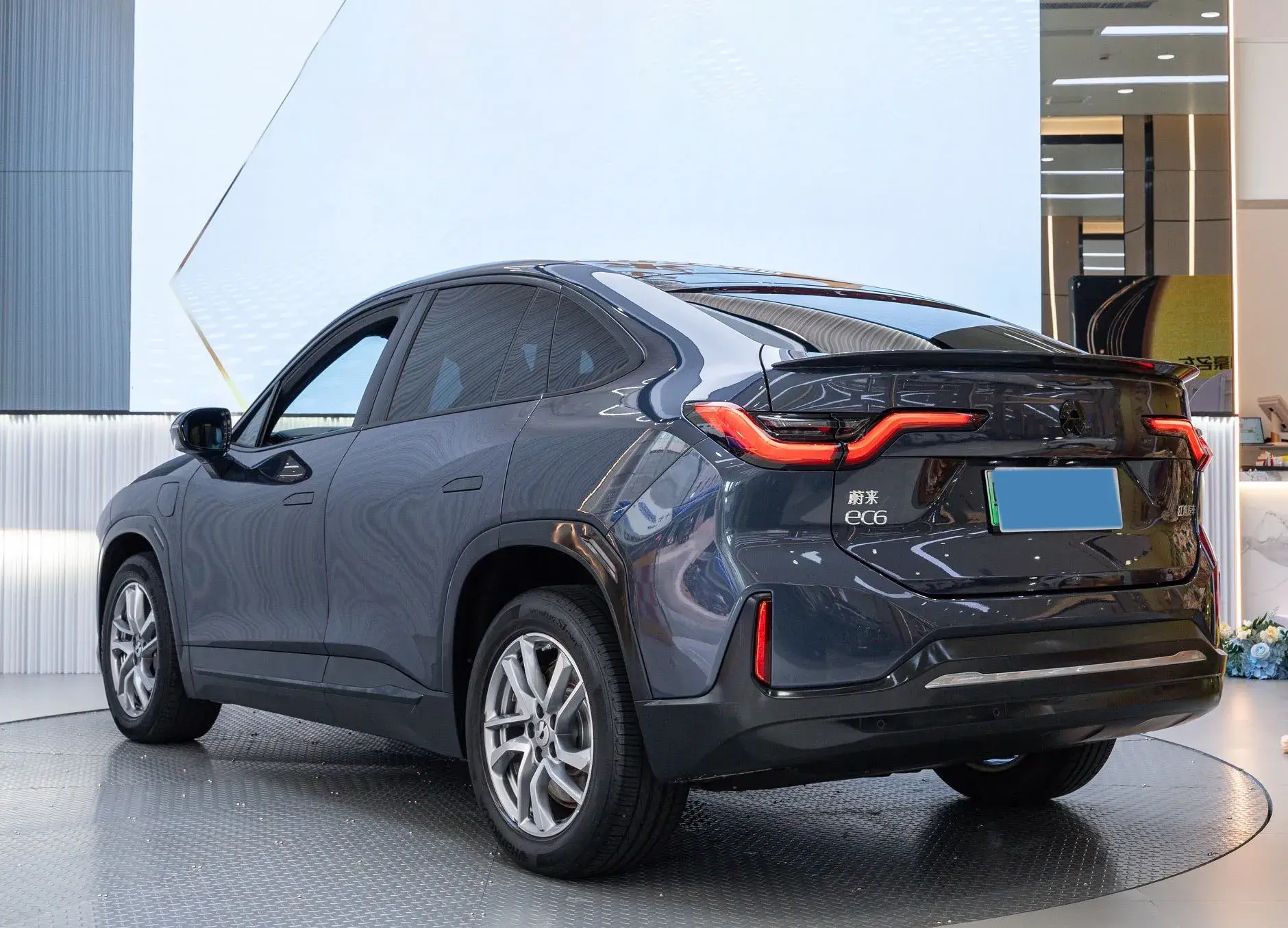 2022 NIO EC6 thumbnail 3