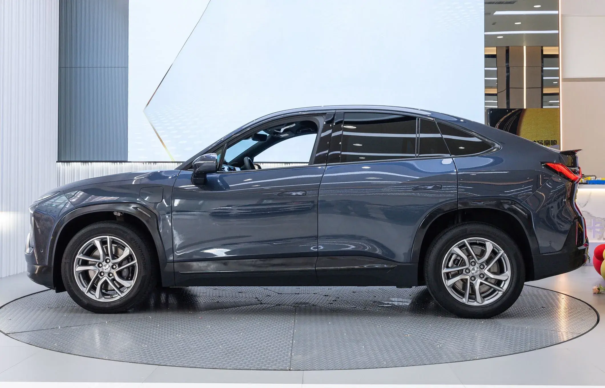 2022 NIO EC6 thumbnail 2