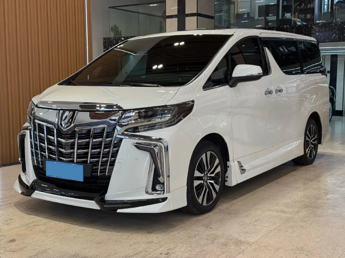2018 Toyota Alphard 3.5L 301HP V6 8AT
