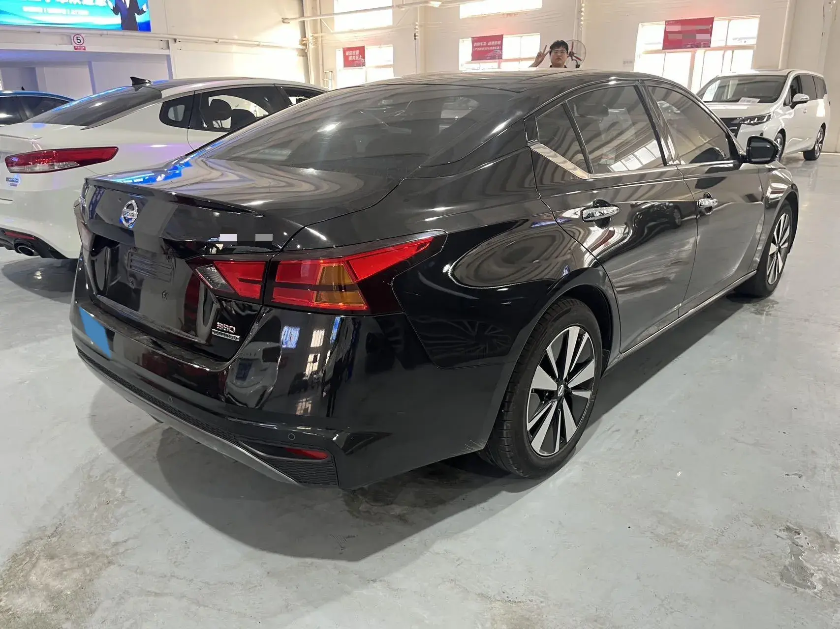 2021 NISSAN TEANA thumbnail 3