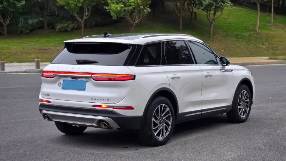 2020 LINCOLN CORSAIR thumbnail 2