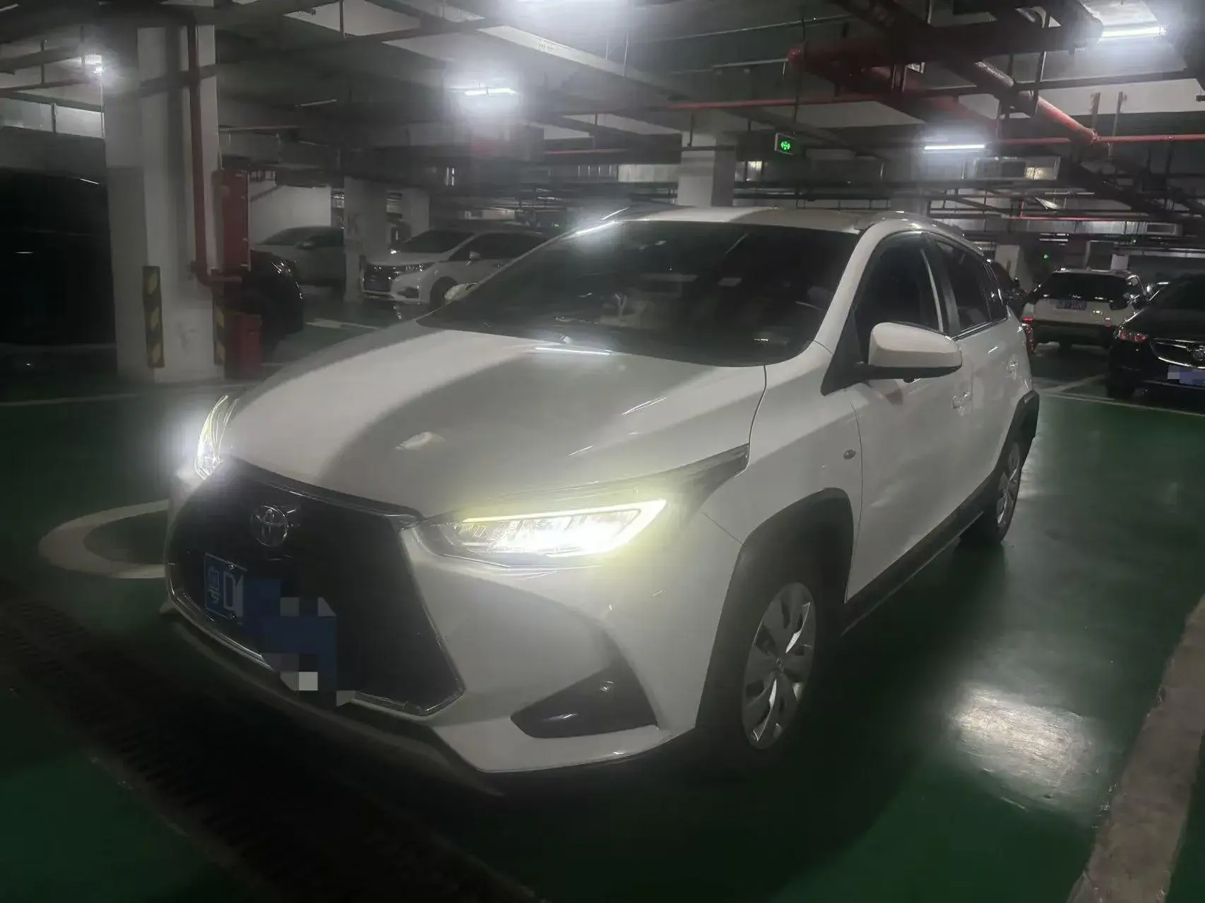 2020 TOYOTA YARIS view 1