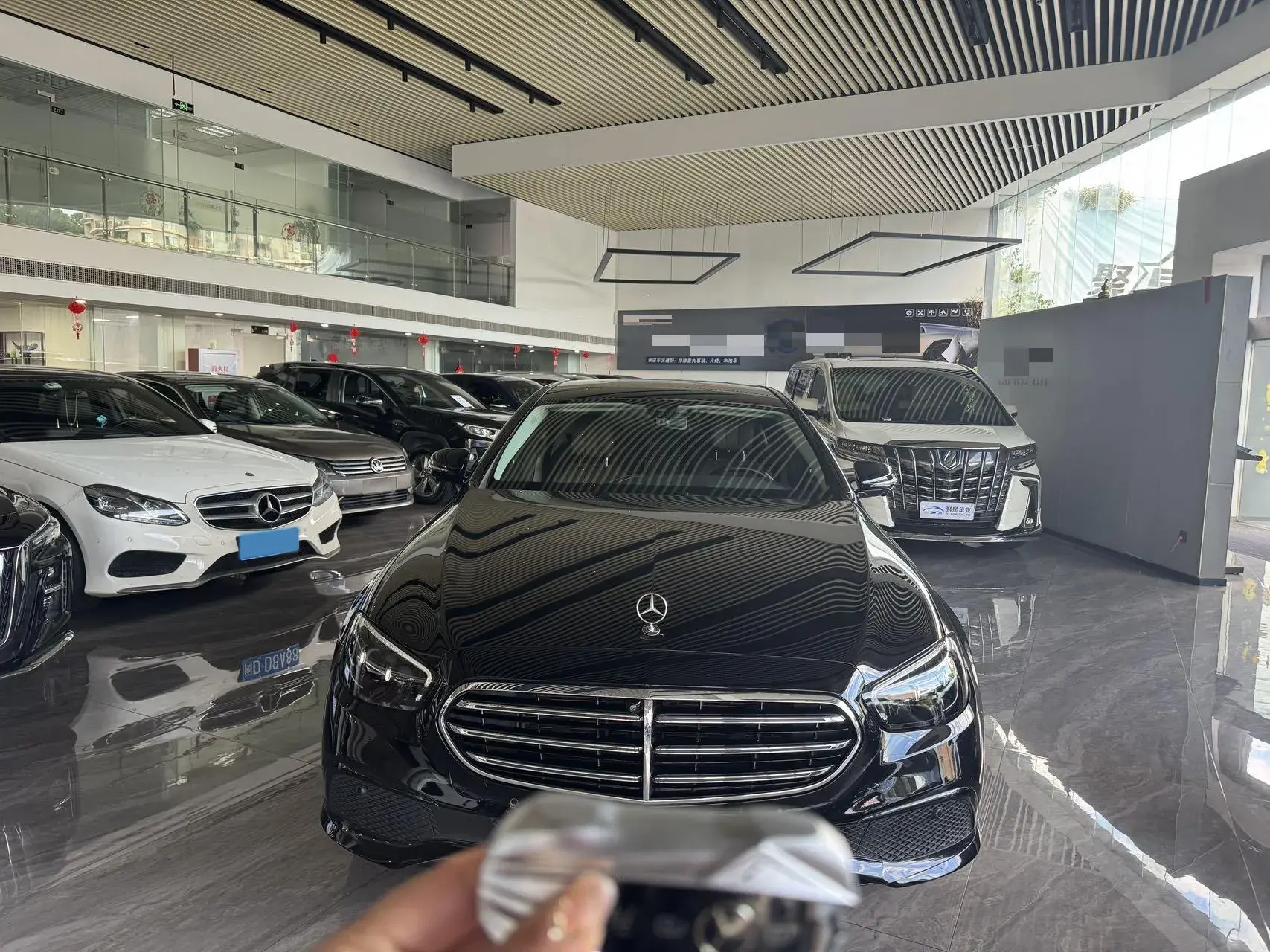 2023 MERCEDES-BENZ E thumbnail 2