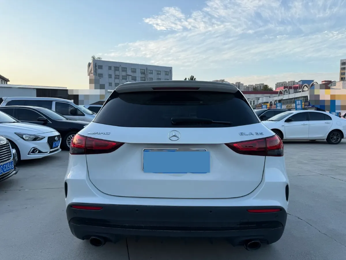 2021 Mercedes-Benz GLA AMG 2.0T 306HP L4 8DCT,autocango,china used car exporter,china ev exporter,chinese used car exporter,chinese used ev exporter